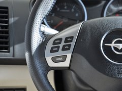 2012款 2.0 自动 典雅风尚型 5座