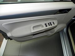 2012款 1.6L 手动 时尚型