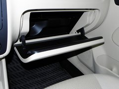 2012款 1.6L 手动 时尚型