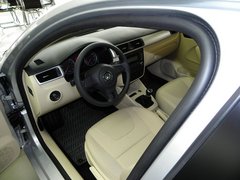 2012款 1.6L 手动 时尚型