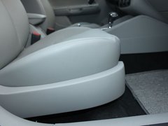 2012款 1.6L 自动 豪华型