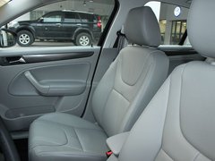 2012款 1.6L 自动 豪华型