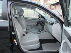 2012款 1.6L 自动 豪华型