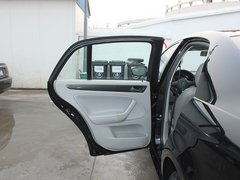 2012款 1.6L 自动 豪华型