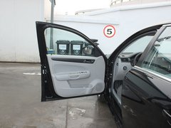 2012款 1.6L 自动 豪华型
