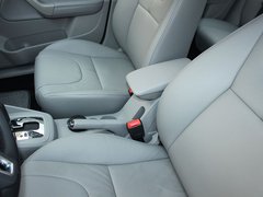 2012款 1.6L 自动 豪华型