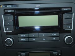 2012款 1.6L 自动 豪华型