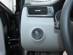 2012款 1.6L 自动 豪华型