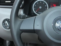 2012款 1.6L 自动 豪华型