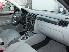 2012款 1.6L 自动 豪华型