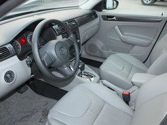 2012款 1.6L 自动 豪华型