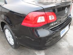2012款 1.6L 自动 豪华型