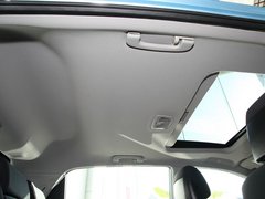 2011款 2.0T 自动 两驱精英导航版 5座