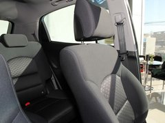 2011款 2.0T 自动 两驱精英导航版 5座