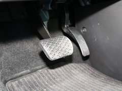 2011款 2.0T 自动 两驱精英导航版 5座