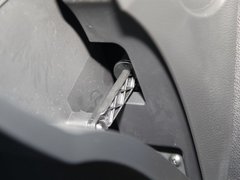 2011款 2.0T 自动 两驱精英导航版 5座