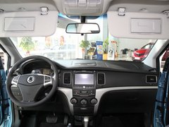 2011款 2.0T 自动 两驱精英导航版 5座