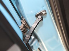 2011款 2.0T 自动 两驱精英导航版 5座