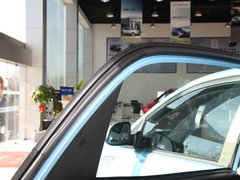 2011款 2.0T 自动 两驱精英导航版 5座