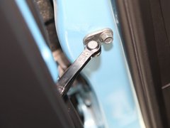 2011款 2.0T 自动 两驱精英导航版 5座