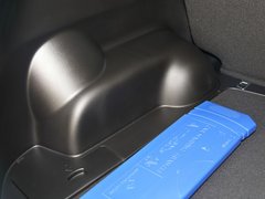 2011款 2.0T 自动 两驱精英导航版 5座