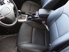 2011款 2.0T 自动 两驱豪华导航版 5座