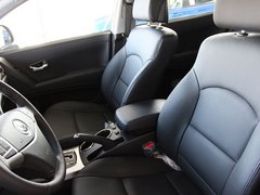 2011款 2.0T 自动 两驱豪华导航版 5座
