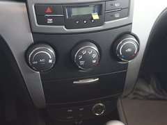 2011款 2.0T 自动 两驱豪华导航版 5座