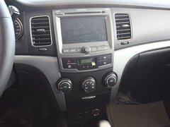 2011款 2.0T 自动 两驱豪华导航版 5座
