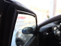 2011款 2.0T 自动 两驱豪华导航版 5座