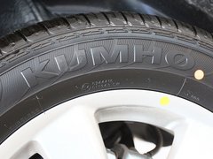 2011款 2.0T 自动 两驱豪华导航版 5座