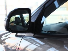 2011款 2.0T 自动 两驱豪华导航版 5座