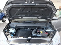 2011款 2.0T 自动 两驱豪华导航版 5座