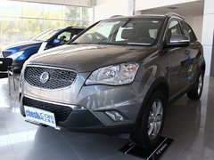 2011款 2.0T 自动 两驱豪华导航版 5座