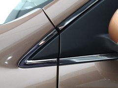 2011款 2.2T 自动 新创型两驱 5座