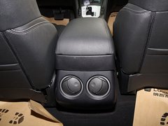 2011款 2.2T 自动 新创型两驱 5座