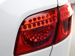2011款 2.2T 自动 智慧型两驱 5座