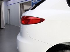 2011款 2.2T 自动 智慧型两驱 5座
