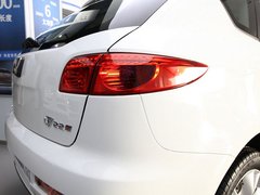 2011款 2.2T 自动 智慧型两驱 5座