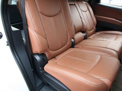 2011款 2.2T 自动 智尊型四驱 5座