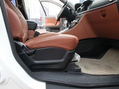 2011款 2.2T 自动 智尊型四驱 5座