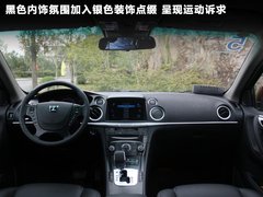 2011款 2.2T 自动 旗舰型四驱 5座