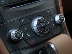 2011款 2.2T 自动 旗舰型四驱 5座