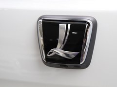 2011款 2.2T 自动 旗舰型四驱 5座