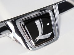 2011款 2.2T 自动 旗舰型四驱 5座