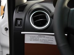 2011款 2.2T 自动 旗舰型四驱 5座