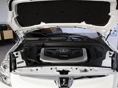 2011款 2.2T 自动 旗舰型四驱 5座