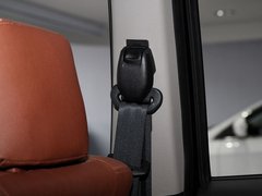 2011款 2.2T 自动 旗舰型四驱 5座