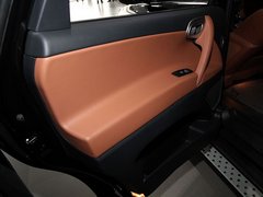 2011款 2.2T 自动 旗舰型四驱 5座