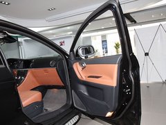 2011款 2.2T 自动 旗舰型四驱 5座